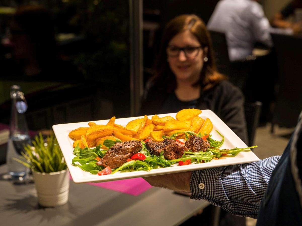 Ibis Lausanne Crissier Dış mekan fotoğraf
