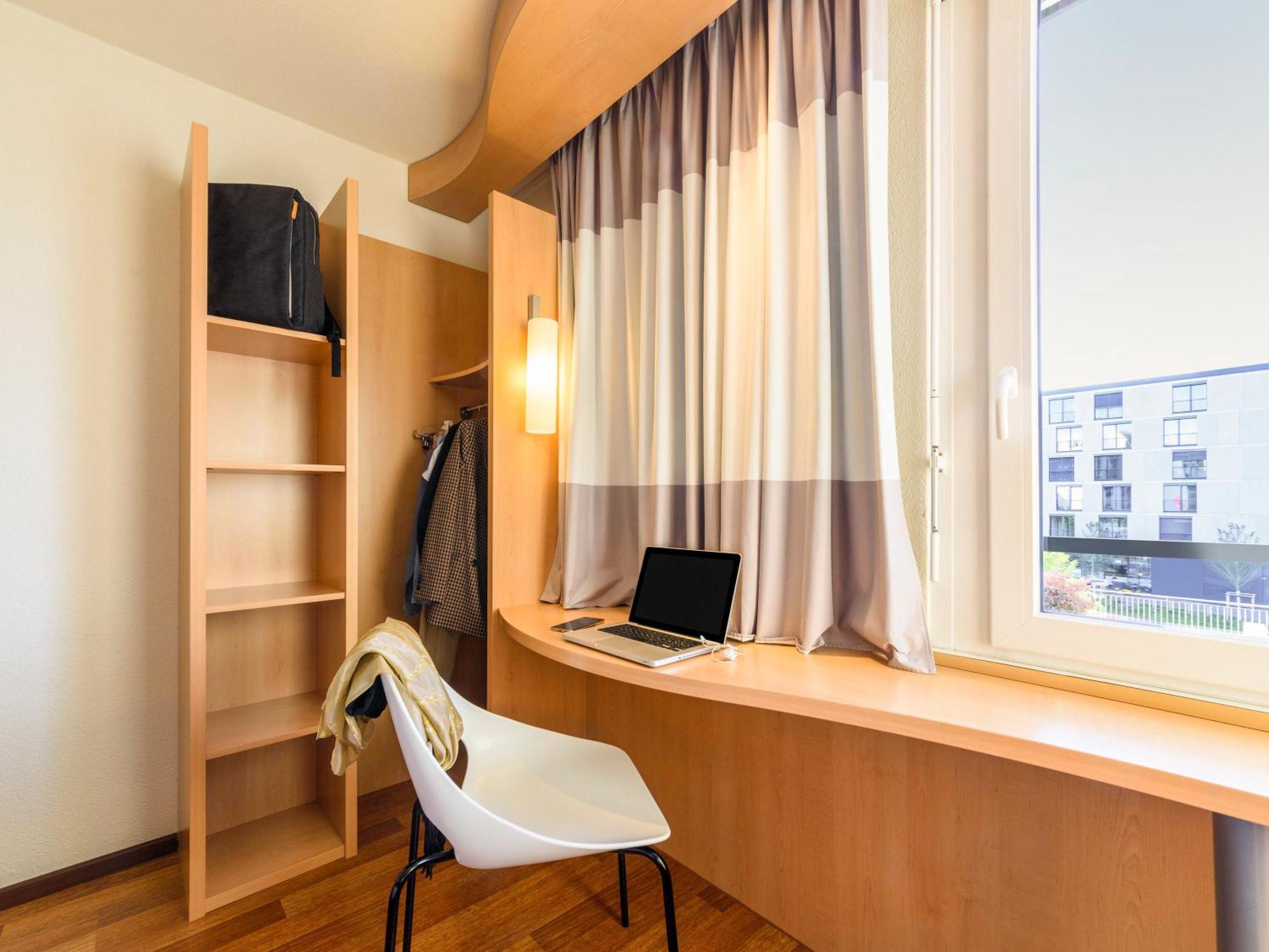 Ibis Lausanne Crissier Dış mekan fotoğraf
