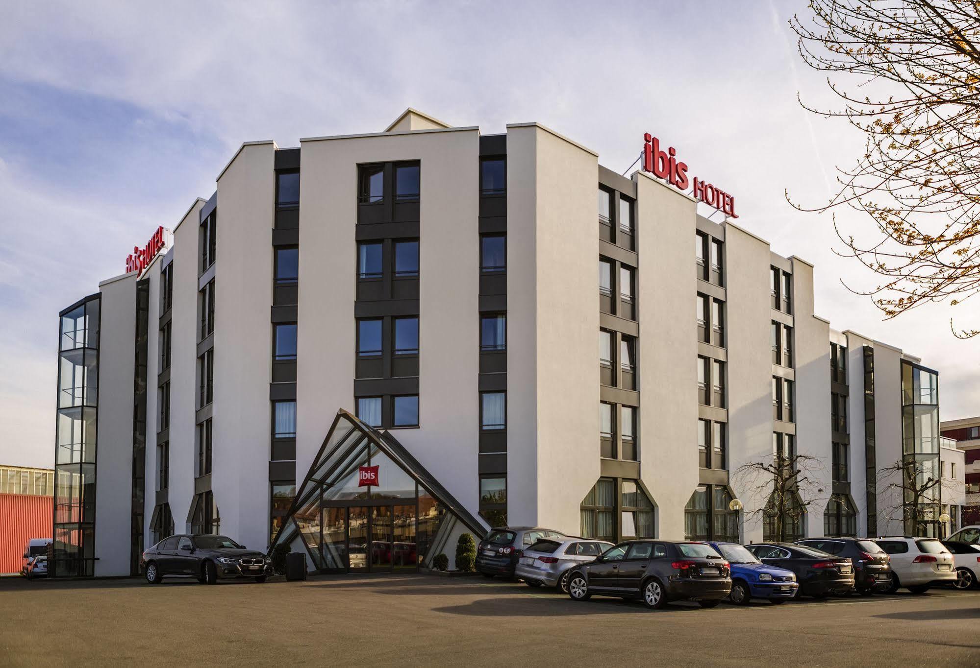 Ibis Lausanne Crissier Dış mekan fotoğraf